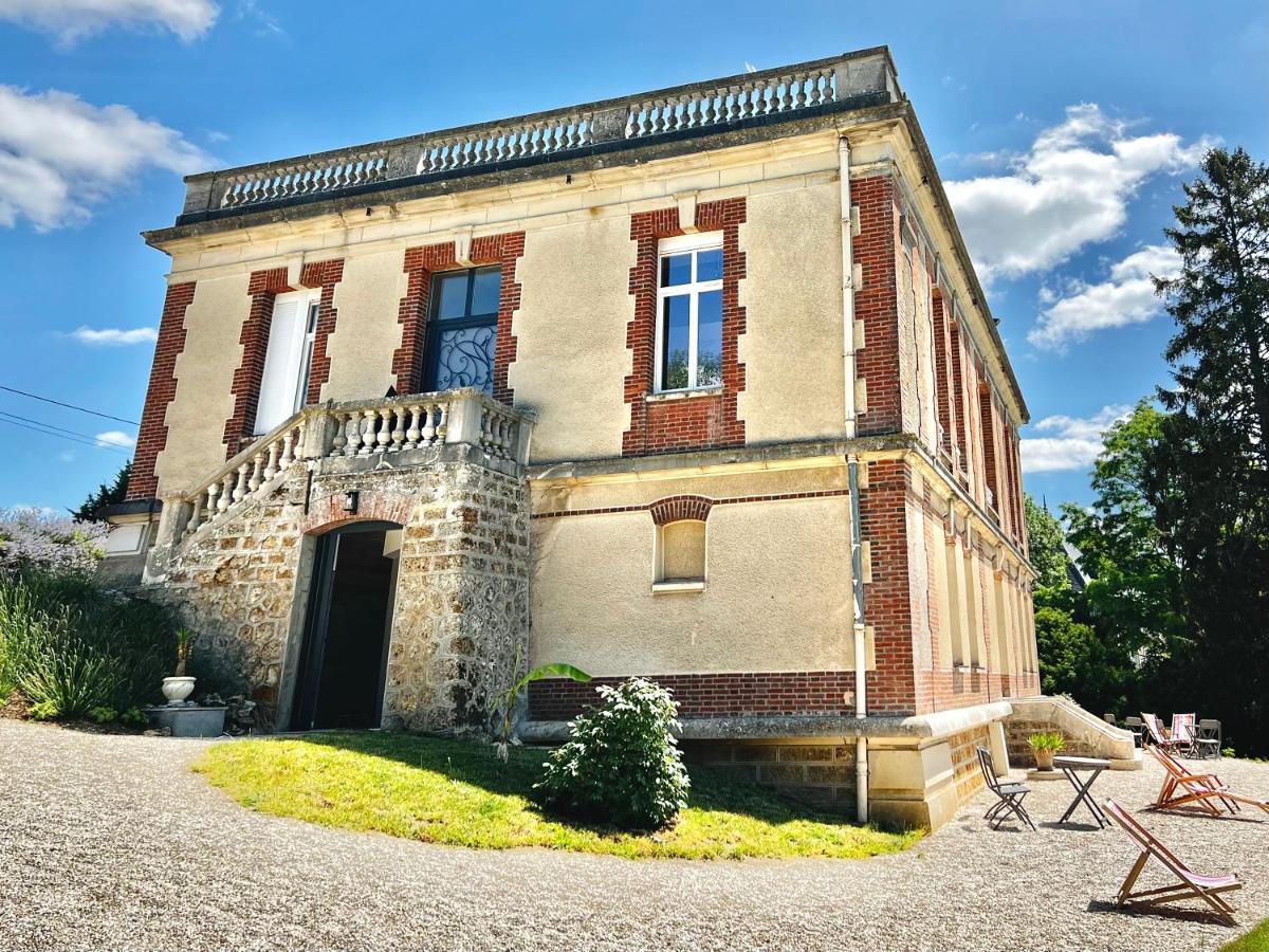 Demeure De La Garenne Bed & Breakfast Montmirail  ภายนอก รูปภาพ