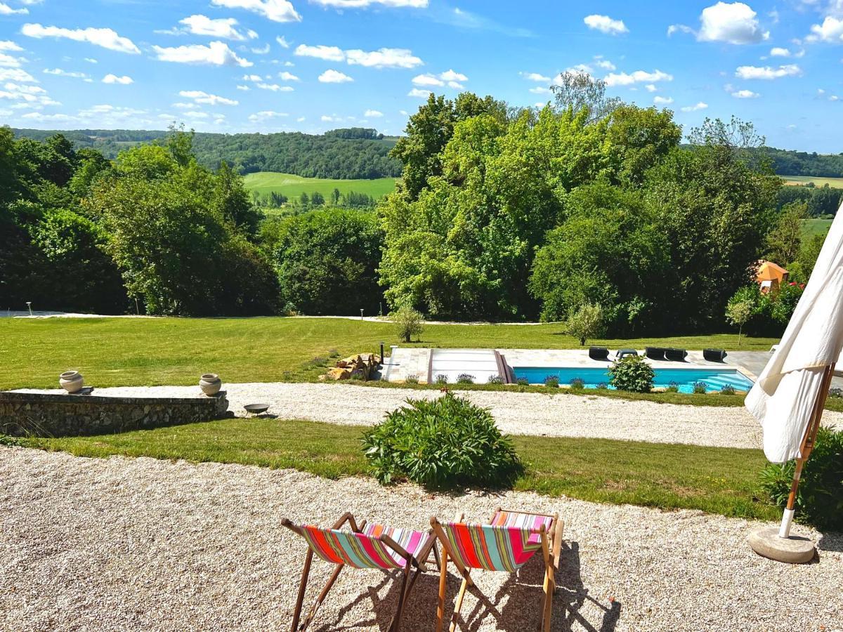 Demeure De La Garenne Bed & Breakfast Montmirail  ภายนอก รูปภาพ
