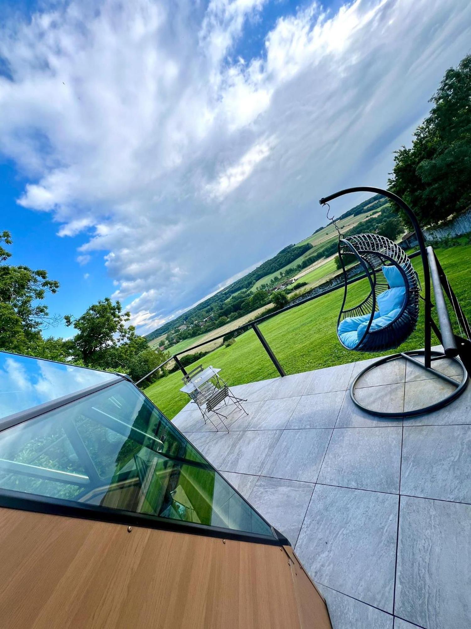 Demeure De La Garenne Bed & Breakfast Montmirail  ภายนอก รูปภาพ
