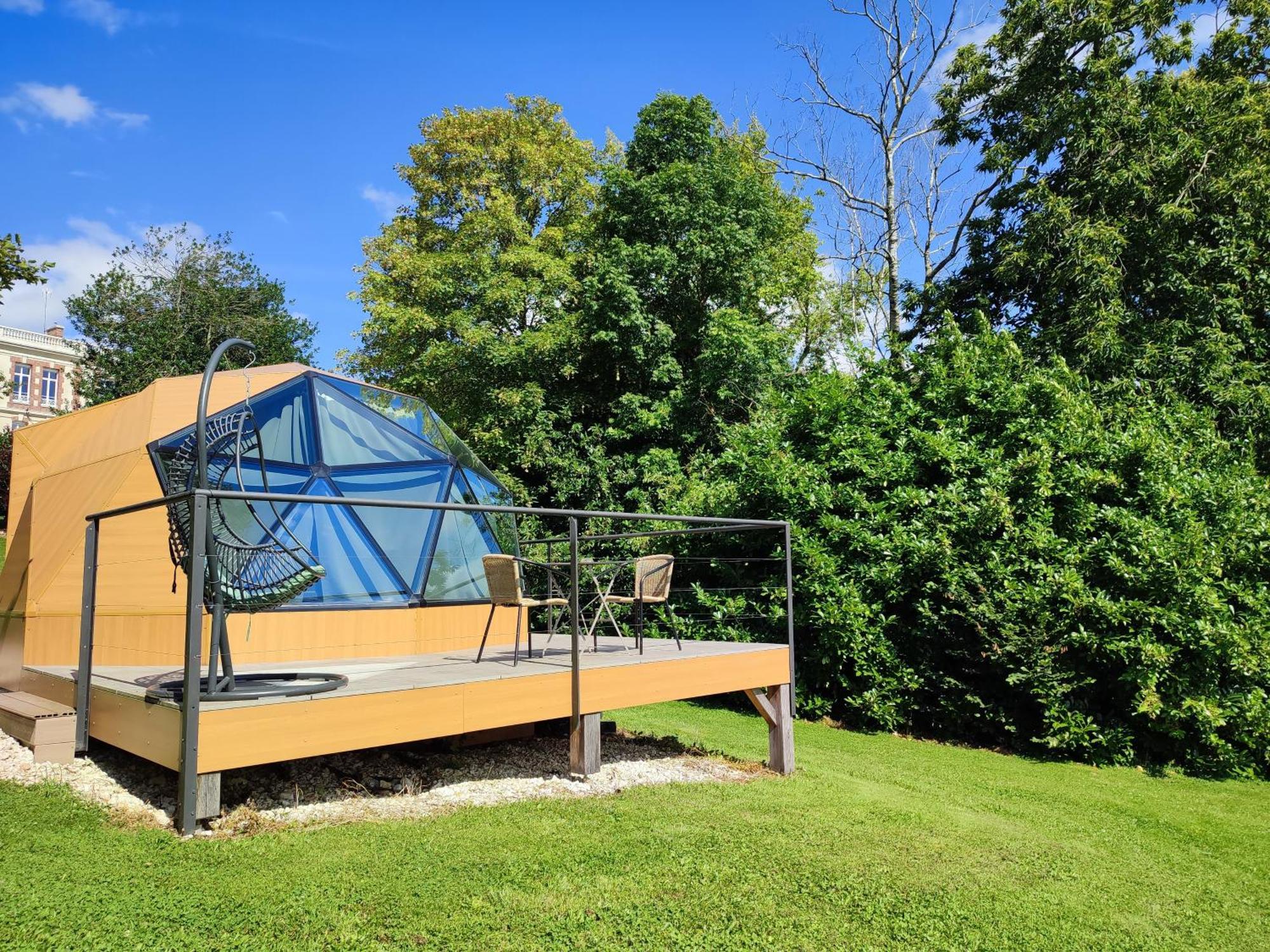 Demeure De La Garenne Bed & Breakfast Montmirail  ภายนอก รูปภาพ