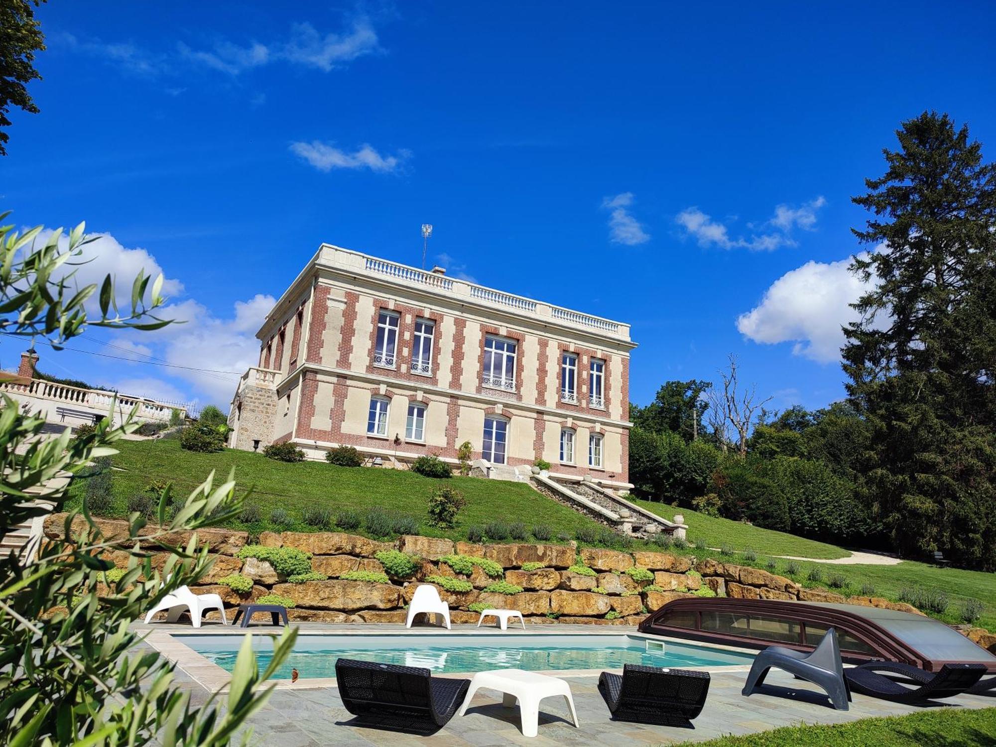 Demeure De La Garenne Bed & Breakfast Montmirail  ภายนอก รูปภาพ